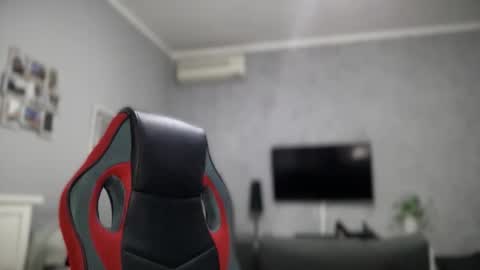 sidvicious23cm online show from 10/22/25, 05:24