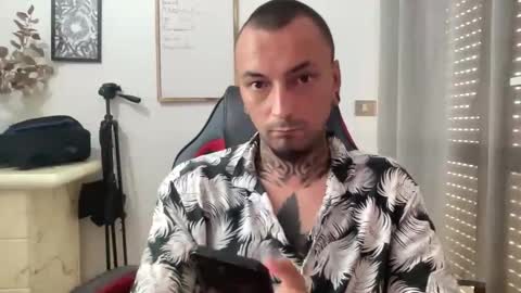 Snapshot of sidvicious23cm chatting on 05/04/26, 10:11 sidvicious23cm online show from 05/04/26, 10:11
