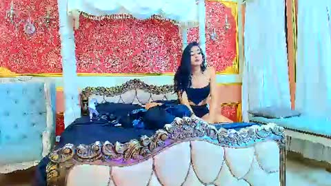 Snapshot of sienna_dark chatting on 06/09/26, 11:33 SinnaDark online show from 06/09/26, 11:33