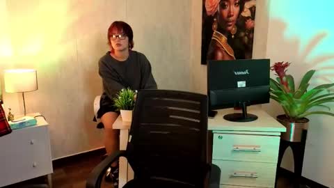 Sienna Desieree online show from 01/17/26, 12:10