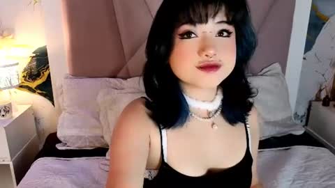 Snapshot of sienna_desiree chatting on 06/18/26, 02:21 Sienna Desieree online show from 06/18/26, 02:21