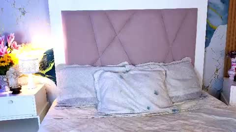 Snapshot of sienna_desiree chatting on 07/18/26, 12:53 Sienna Desieree online show from 07/18/26, 12:53