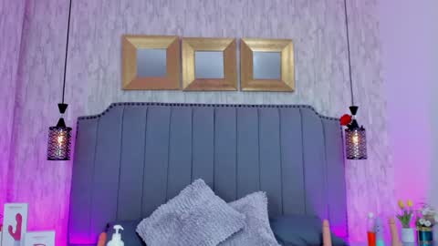 Camila Vargas online show from 01/24/25, 03:02