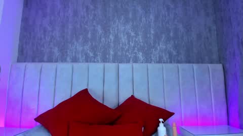 Camila Vargas online show from 02/01/25, 12:05