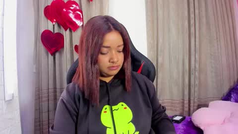 Snapshot of sienna_lux01 chatting on 02/22/26, 02:04 sienna_lux01 online show from 02/22/26, 02:04