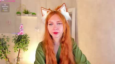 Snapshot of sienna_nyx chatting on 07/05/26, 09:16 Sienna online show from 07/05/26, 09:16