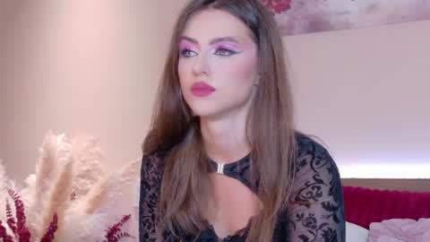 Snapshot of sienna_voss chatting on 06/21/26, 08:55 sienna_voss online show from 06/21/26, 08:55