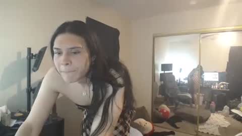 Nicole Zelaya Ferrati  Niky Ferrati online show from 01/26/25, 04:20