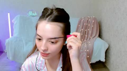 Sienna Mia online show from 05/31/26, 06:42