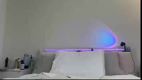 Sienna online show from 03/19/26, 10:14