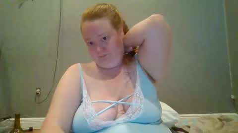 Snapshot of sierra_bby chatting on 04/13/26, 11:32 sierra_bby online show from 04/13/26, 11:32