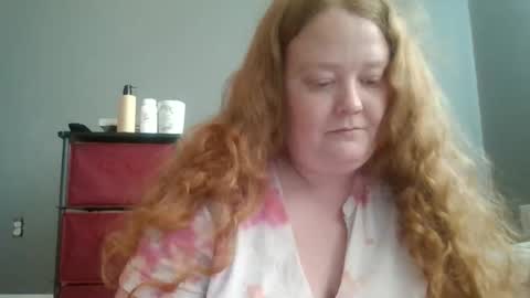 Snapshot of sierra_bby chatting on 04/23/26, 02:08 sierra_bby online show from 04/23/26, 02:08