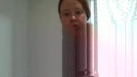Snapshot of sierra_bby chatting on 05/10/26, 09:53 sierra_bby online show from 05/10/26, 09:53