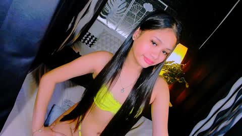 Belle online show from 01/09/25, 11:03