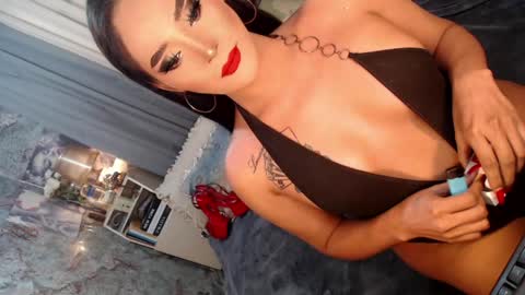 Snapshot of sierrafina_mcbride chatting on 05/11/26, 04:04 Sierrafina online show from 05/11/26, 04:04