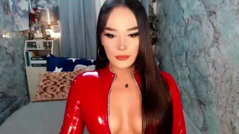 Snapshot of sierrafina_mcbride chatting on 07/01/26, 10:39 Sierrafina online show from 07/01/26, 10:39