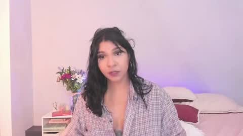 Snapshot of siirena chatting on 05/21/26, 10:28 siirena online show from 05/21/26, 10:28