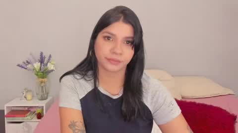 Snapshot of siirena chatting on 05/26/26, 06:48 siirena online show from 05/26/26, 06:48