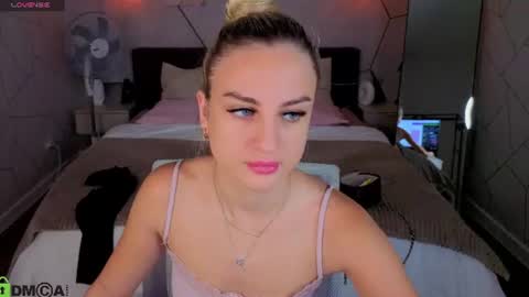 Silen online show from 07/22/26, 05:16