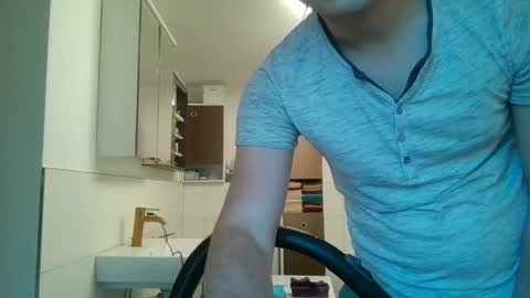 Snapshot of silent_control93 chatting on 12/23/24, 12:08 silent_control93 online show from 12/23/24, 12:08