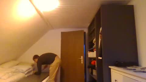 Snapshot of silent_control93 chatting on 12/30/24, 03:24 silent_control93 online show from 12/30/24, 03:24