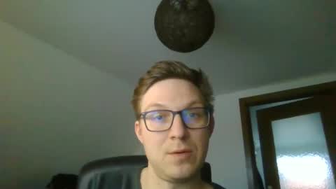 Snapshot of silent_control93 chatting on 01/02/25, 02:02 silent_control93 online show from 01/02/25, 02:02