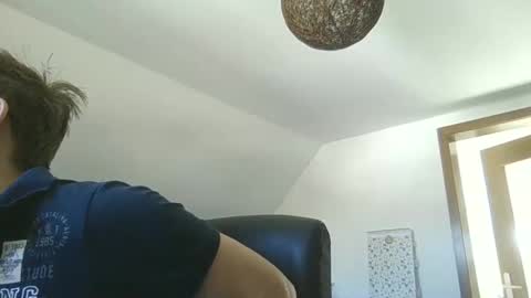 Snapshot of silent_control93 chatting on 03/05/25, 11:28 silent_control93 online show from 03/05/25, 11:28