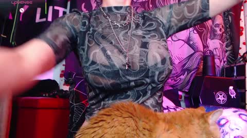 Allmylinkssilentmary666 online show from 01/16/26, 03:49