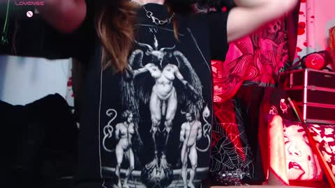 Allmylinkssilentmary666 online show from 02/18/26, 02:24