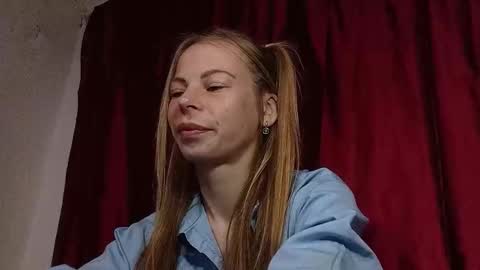 JULIANA online show from 03/19/26, 08:13