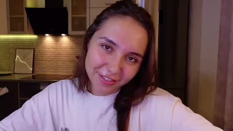 Snapshot of silicia_lu chatting on 09/20/25, 04:41 You fav Miss Si online show from 09/20/25, 04:41