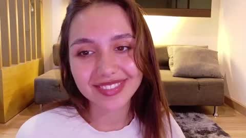 Snapshot of silicia_lu chatting on 10/31/25, 05:30 You fav Miss Si online show from 10/31/25, 05:30