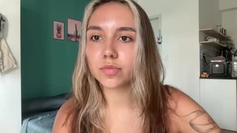 Snapshot of silicia_lu chatting on 03/30/26, 06:36 You fav Miss Si online show from 03/30/26, 06:36