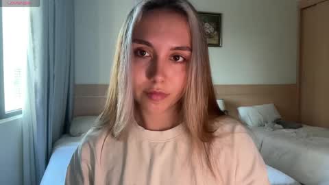 Snapshot of silicia_lu chatting on 04/13/26, 09:59 You fav Miss Si online show from 04/13/26, 09:59