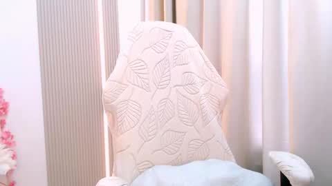 silk_ann online show from 04/17/26, 07:44