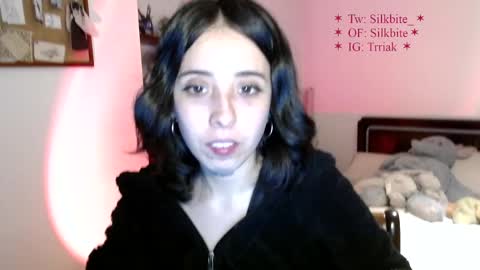 silkbite online show from 05/11/26, 06:08