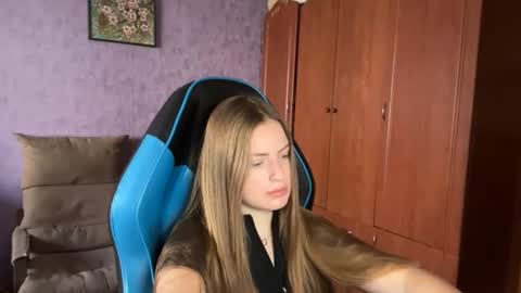 Erica online show from 06/29/26, 10:59