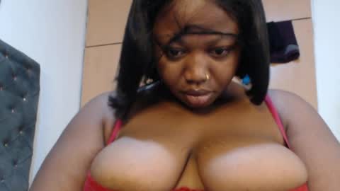 Snapshot of silkyandmaster chatting on 04/12/26, 09:36 silkyandmasterr online show from 04/12/26, 09:36