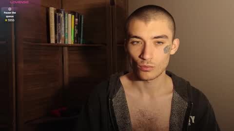 Snapshot of silly_cybin chatting on 03/16/26, 02:06 cybin online show from 03/16/26, 02:06