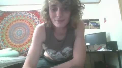 Hailey online show from 11/03/25, 04:41