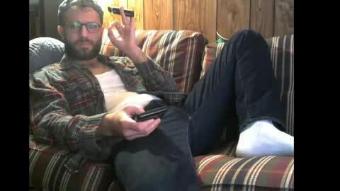 Snapshot of silu1027 chatting on 10/09/25, 04:10 silu1027 online show from 10/09/25, 04:10