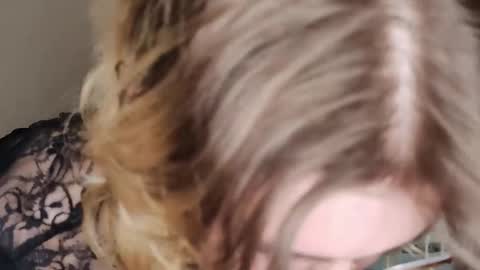 Snapshot of silvadevil chatting on 03/12/26, 05:41 Kate online show from 03/12/26, 05:41