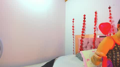 Snapshot of silvana_wenz chatting on 02/18/25, 12:28 Silvana online show from 02/18/25, 12:28