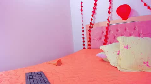 Snapshot of silvana_wenz chatting on 03/05/25, 06:23 Silvana online show from 03/05/25, 06:23