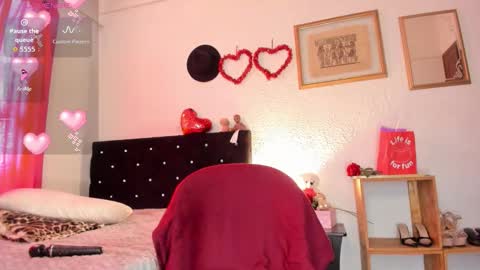 Snapshot of silver__love chatting on 02/22/26, 05:55 Silver online show from 02/22/26, 05:55