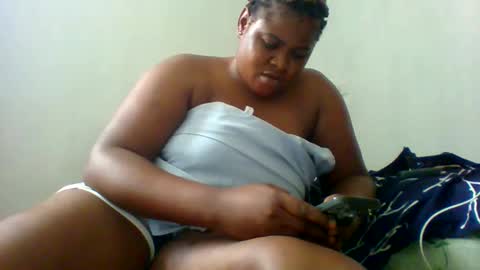 Snapshot of silver_baby06 chatting on 05/31/26, 09:16 silver baby06 online show from 05/31/26, 09:16