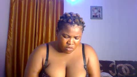 Snapshot of silver_baby06 chatting on 05/31/26, 10:22 silver baby06 online show from 05/31/26, 10:22