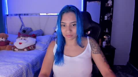 Snapshot of silver_jinx chatting on 01/08/25, 02:14 powder online show from 01/08/25, 02:14