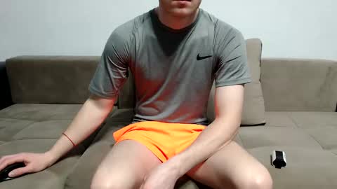 Snapshot of silverbob2024 chatting on 02/14/25, 07:12 Sir online show from 02/14/25, 07:12