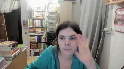 Snapshot of silvercaramel chatting on 11/01/25, 02:13 silvercaramel online show from 11/01/25, 02:13